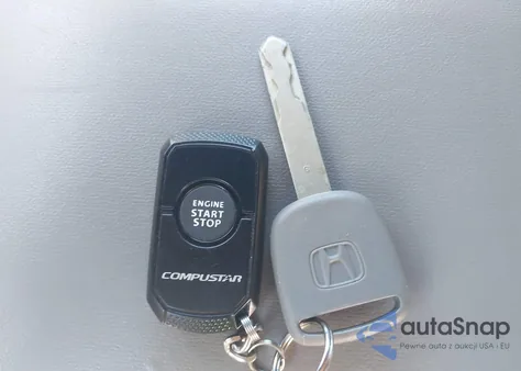 2015 Honda Pilot Lx z USA, uszkodzony, nr VIN 5FNYF4H27FB071432